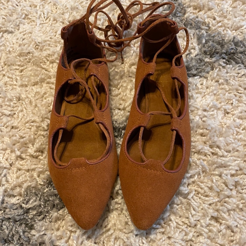 Gap Suede Lace Flats - Size 6.5